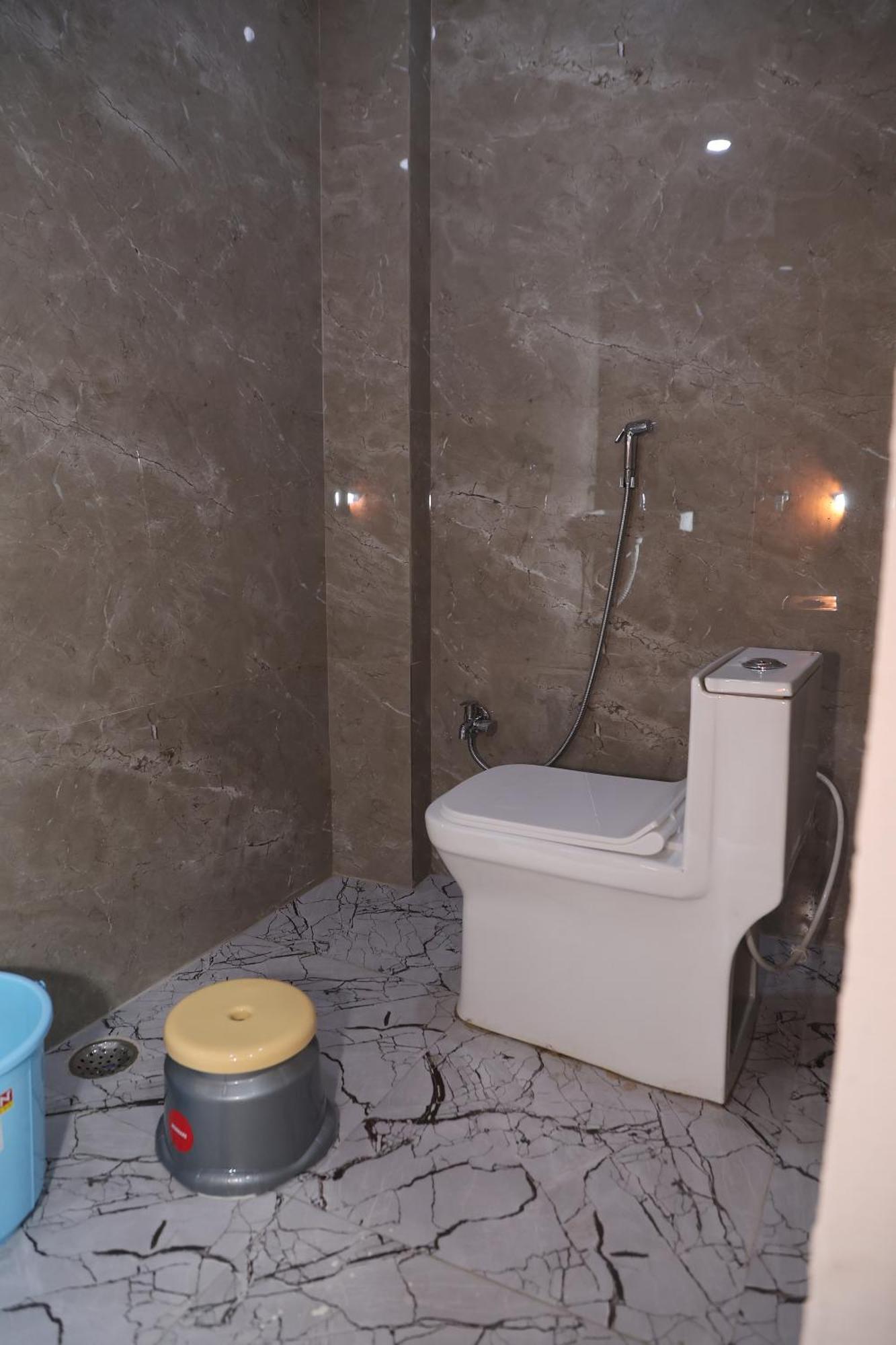 אויאיין Hotel Somnath Inn חדר תמונה
